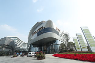 綠地全球商貿(mào)港開港 11萬方商業(yè)打造永不落幕的進博會